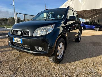 DAIHATSU Terios 1.5 4X4 BENZ-GPL