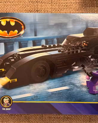LEGO 76224 – Batmobile: Batman vs. The Joker Chase