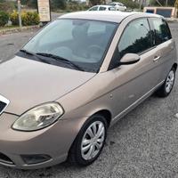 lancia Ypsilon 1.2 Benzina Mod.Versus ok Neopatent