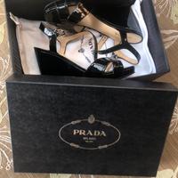 Sandali in Vernice “PRADA”