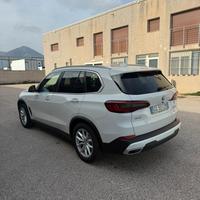 Bmw X5  Xdrive 25 D