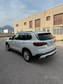Bmw X5  Xdrive 25 D
