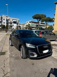 Audi Q2 1.6 cambio automatico