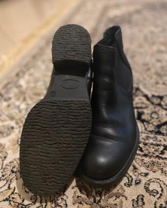 STIVALETTO