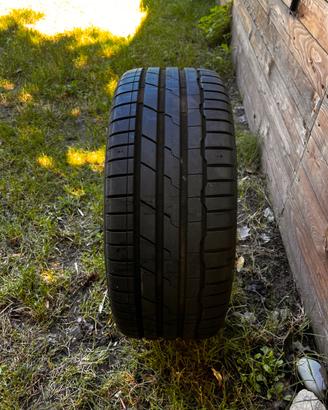Pneumatico estivo Hankook 235/45 R18