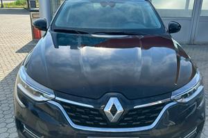 Renault Arkana Full Hybrid 145cv