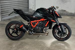 KTM SUPER DUKE R 1290 3.0