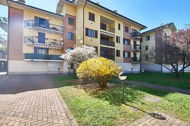 2 LOCALI A SPINO D'ADDA