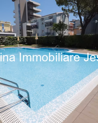 SIGNORILE APPARTAMENTO CON PISCINA