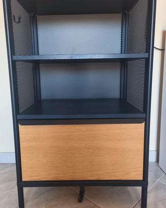 Mobile da ufficio o angolo caffè Ikea Bekant