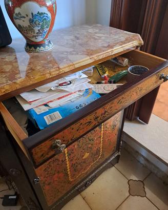 mobiletto boulle francese