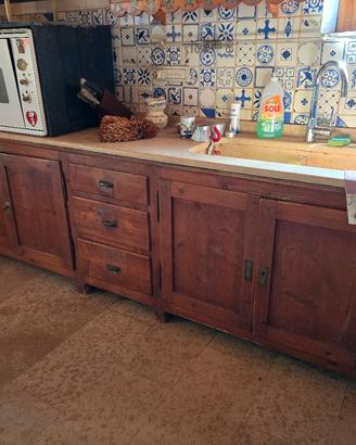 Mobili in legno 