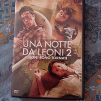 Una Notte Da Leon* 2