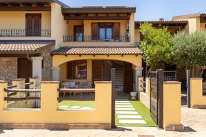 Villetta con giardino a due passi dal mare