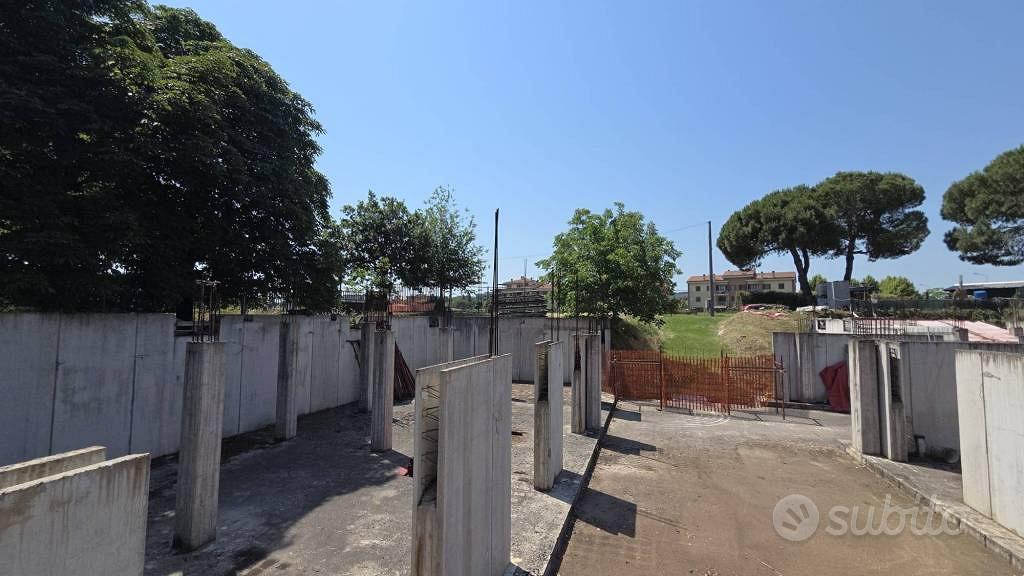 Terreno di 334 m² a Ozzano dell'Emilia - Altro