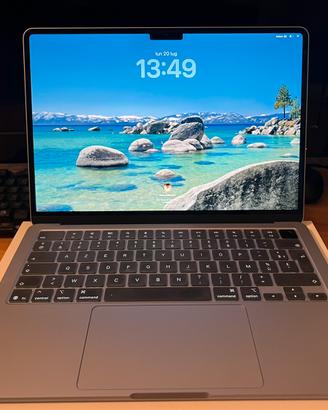 Macbook air m4