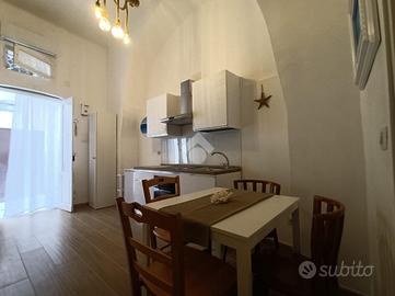 CASA INDIPENDENTE A MOLA DI BARI