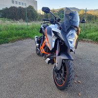 KTM 1290 Super Duke GT