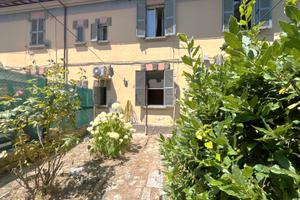 Appartamento con giardino pressi Piazza Crispi