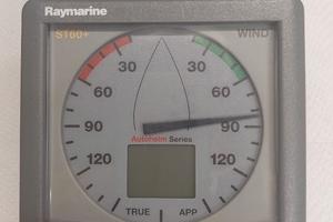 Raymarine ST60+ Wind