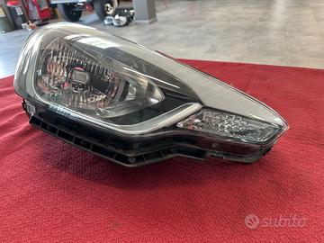 FARO ANT. DX HYUNDAI I20 COD. 92102C8000