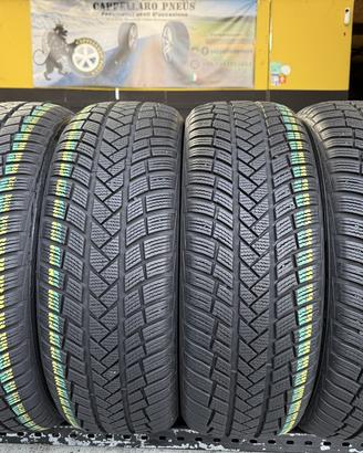 4 Gomme 225/55R18 Vredestein Invernali 99% residui