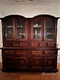 Mobile credenza con vetrina