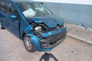 Vw e-up benzina /metano