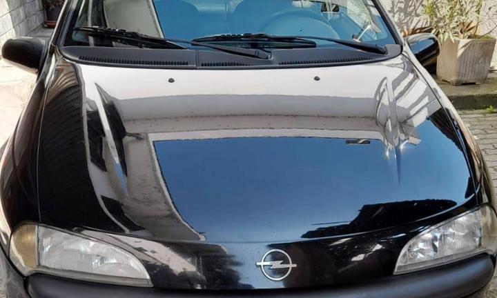 Opel Tigra 1.4 black 16v 