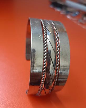 Bracciale Rigido Cuff Vintage Stile Navajo – Con P
