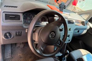 FURGONE VOLKSWAGEN CADDY VAN (pochi km)