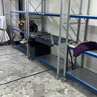 scaffali per azienda