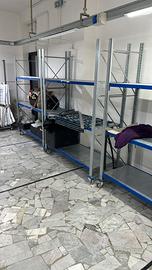 scaffali per azienda