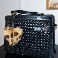 Cuore in pelo leopardato accessorio borse e zaini