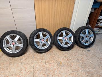 Kit 4 Cerchi in Lega + Gomme Termiche Fiat500