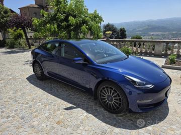 Tesla Model 3 Long Range Dual Motor