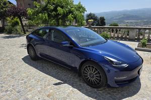 Tesla Model 3 Long Range Dual Motor