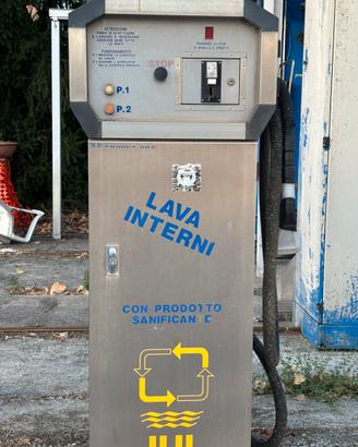 Lava interni a monete