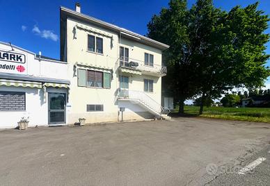6 LOCALI A GATTATICO