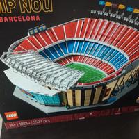 LEGO Icons Camp NOU 10284 +TECA DA ESPOSIZIONE