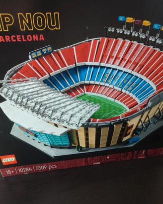 LEGO Icons Camp NOU 10284 +TECA DA ESPOSIZIONE