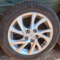 cerchi in lega 16 toyota auris immacolati