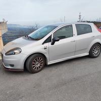 grande punto Multijet 2 