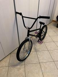 Bmx assemblata