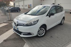 Renault Scenic automatica 7 posti