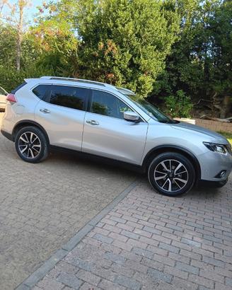 Nissan Xtrail full optional