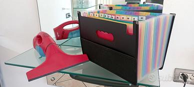 Spazzola per vetri Vileda e schedario