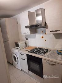 MONTEROTONDO MONOLOCALE ARREDATO e RISTRUTTURATO