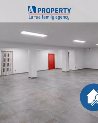 Loft / Open Space di 160 m² con 4 locali a Roma