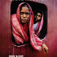 Steve McCurry, una vita per immagini